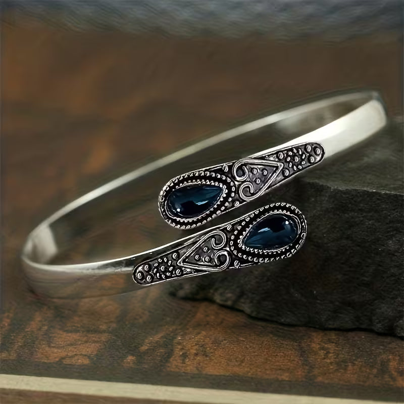 Krimson Elegance Filigran Armbånd