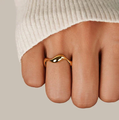 Elyra Ring Blød Flow | Guld