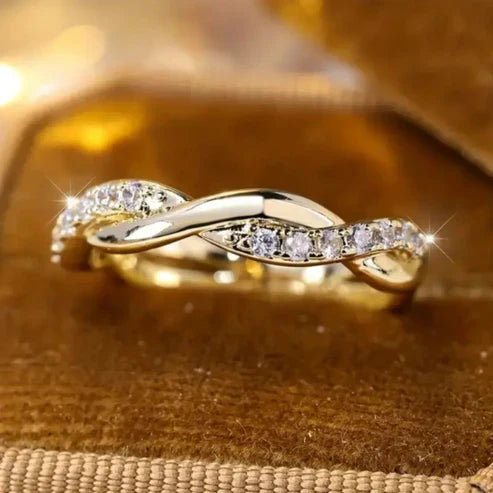 Flettet Lys Guld Ring