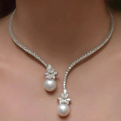 1+1 Tilbud: Elegant skinnende halskæde med perler lavet af sølv + Emerald Cut Hvid Safir Armbånd