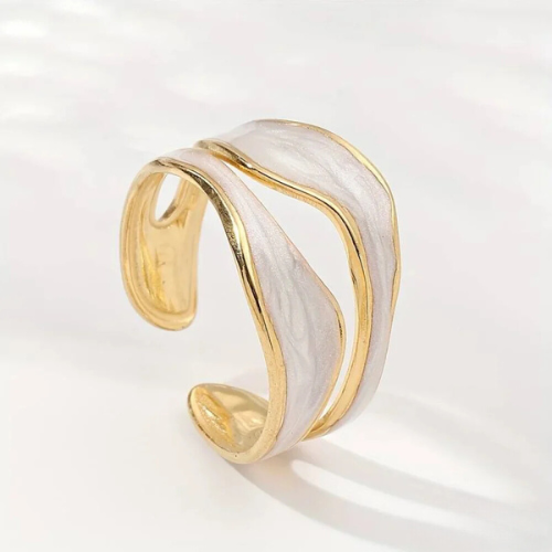 Sølv og Guld Skulpturel Cuff Ring