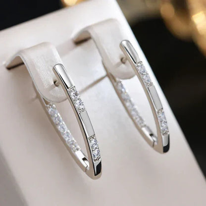 Elegant Zirkonia Øreringe i Guld