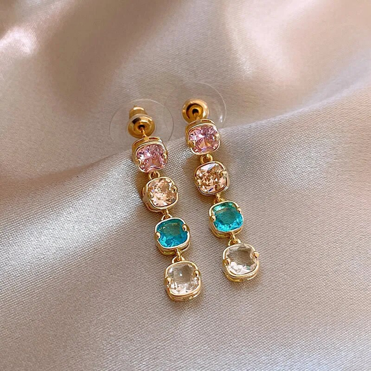Elegant flerfarvet dangle øreringe