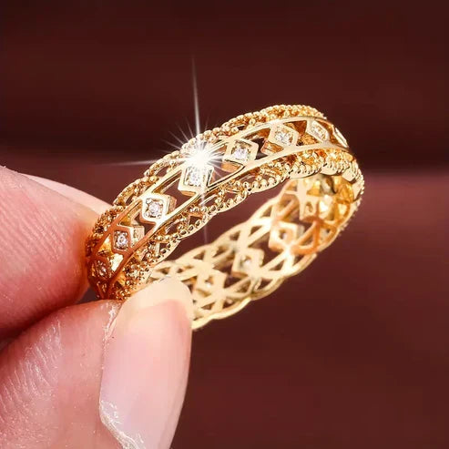 Hul Lys Guld Ring